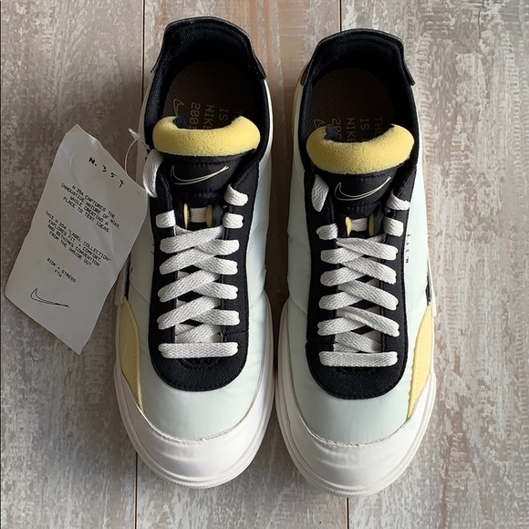 NWT Nike drop-type - Picture 2 of 8